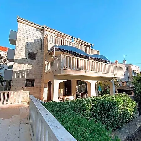 Mare Apartahotel 3*
